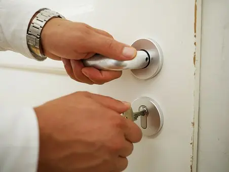 Broken-Key-Extraction--in-Brighton-Tennessee-broken-key-extraction-brighton-tennessee.jpg-image